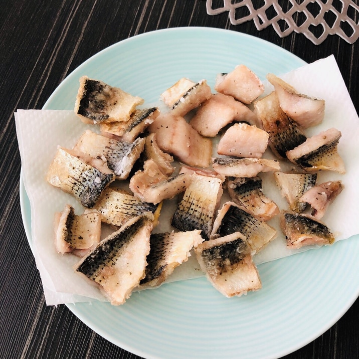 少ない油で このしろの一口唐揚げ 塩バジル レシピ 作り方 By Ma Ma Yu Mi 楽天レシピ 少ない油で このしろの一口唐揚げ 塩バジル レシピ 作り方 By Ma Ma Yu Mi 楽天レシピ